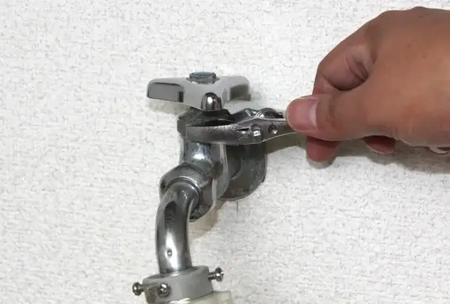 洗濯機蛇口の交換手順