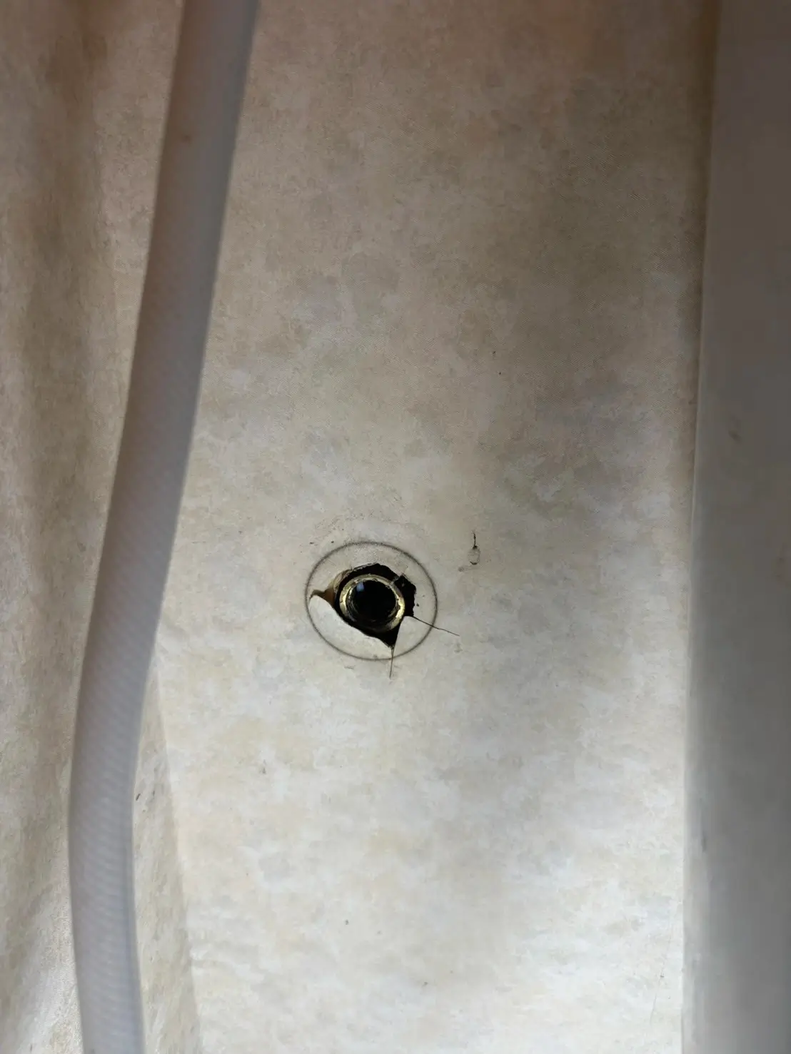 しぶとい水漏れも丁寧な対応であっさり改善-町田市旭町